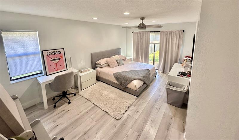 Image 20 of 26 For 11392 Boca Woods Ln