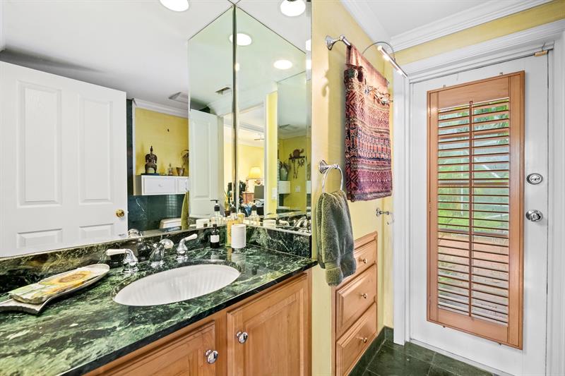 Image 10 of 21 For 3951 56th Ct