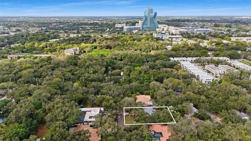 Image 20 of 21 For 3951 56th Ct