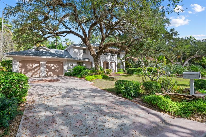 Image 4 of 21 For 3951 56th Ct