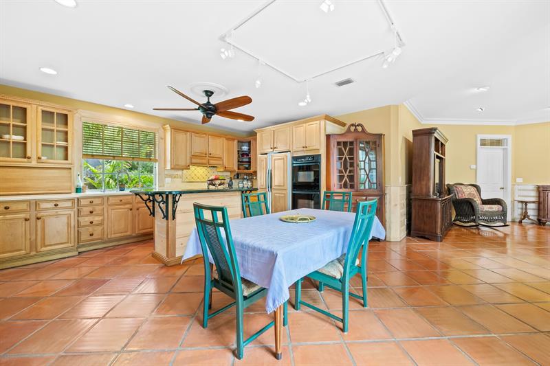 Image 7 of 21 For 3951 56th Ct