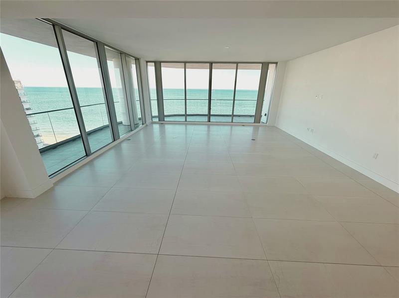 Image 22 of 57 For 151 Seabreeze Blv  E-1204