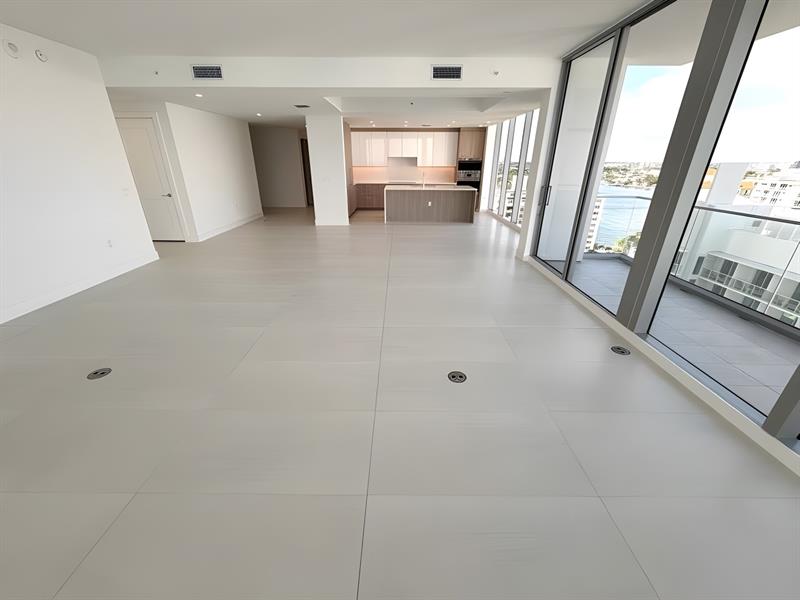 Image 24 of 57 For 151 Seabreeze Blv  E-1204