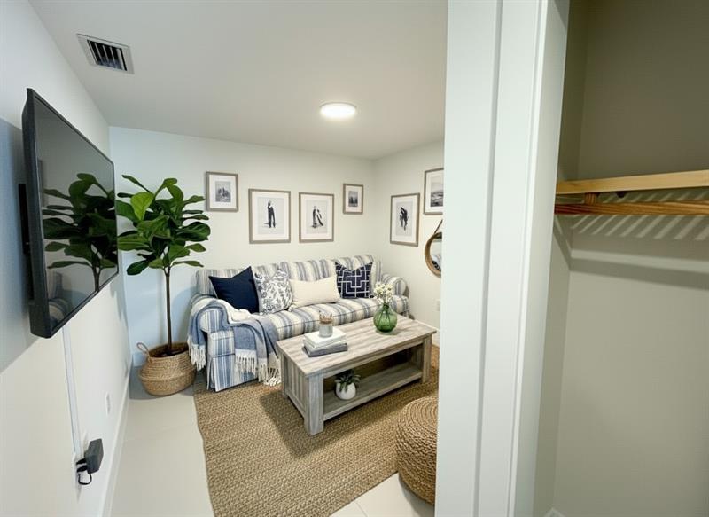 Image 44 of 57 For 151 Seabreeze Blv  E-1204