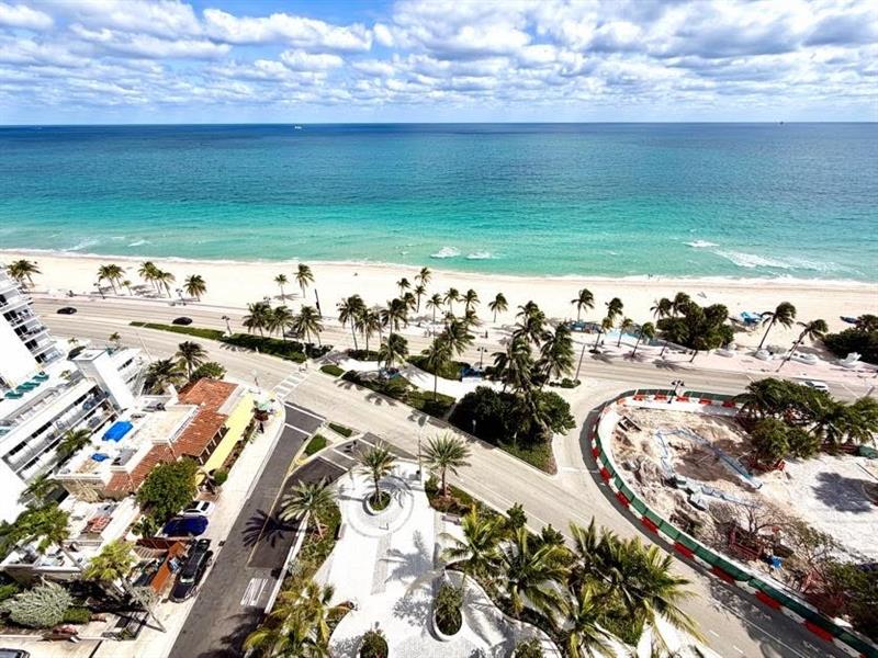 Image 49 of 57 For 151 Seabreeze Blv  E-1204