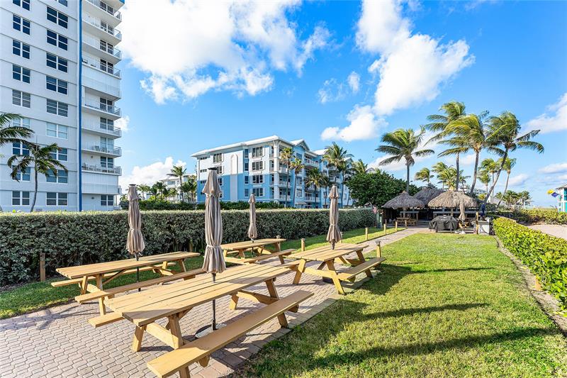 Image 33 of 37 For 800 20th Avenue  206