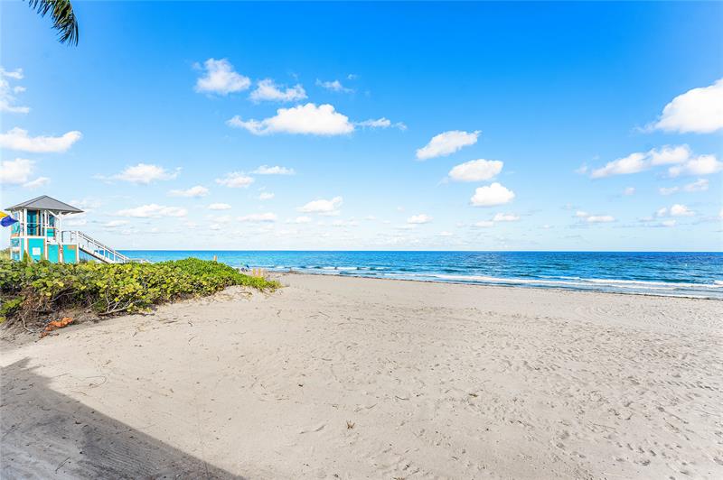 Image 36 of 37 For 800 20th Avenue  206