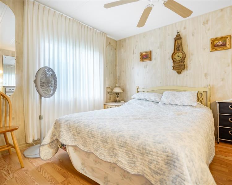 Image 8 of 28 For 8517 16th Pl