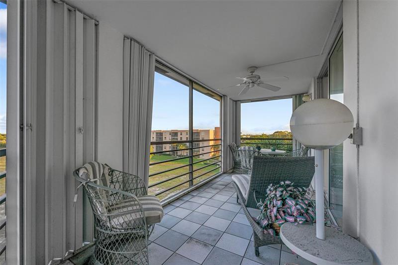 Image 35 of 53 For 5340 2nd Ave  Ph-26