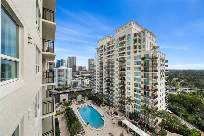 Image 18 of 49 For 610 Las Olas Blvd  1621
