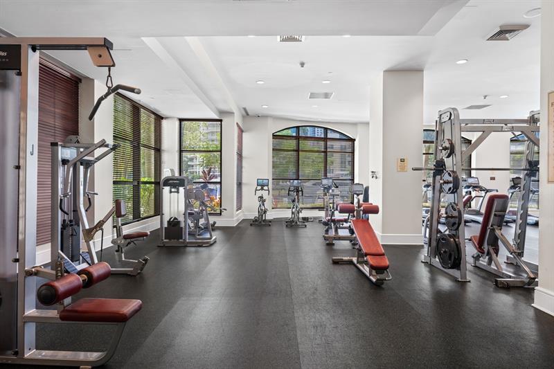 Image 28 of 49 For 610 Las Olas Blvd  1621