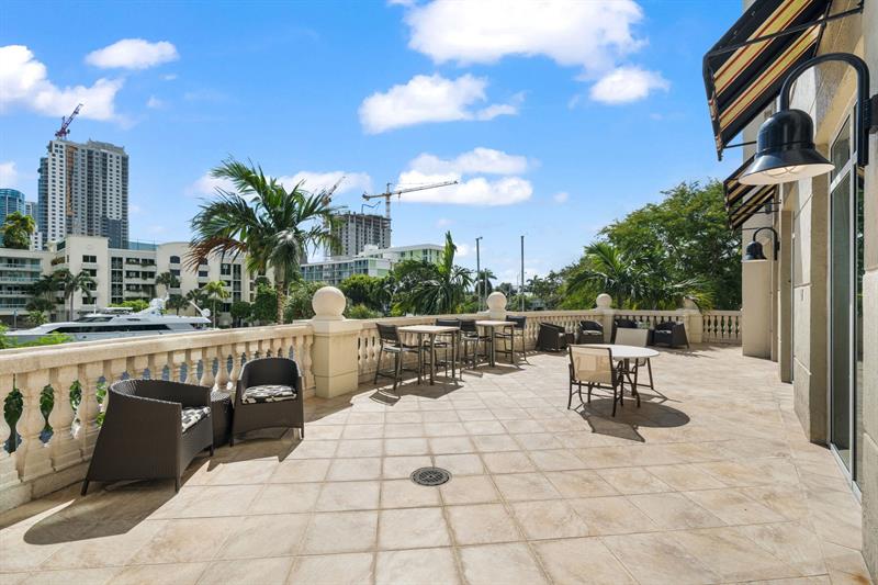 Image 41 of 49 For 610 Las Olas Blvd  1621