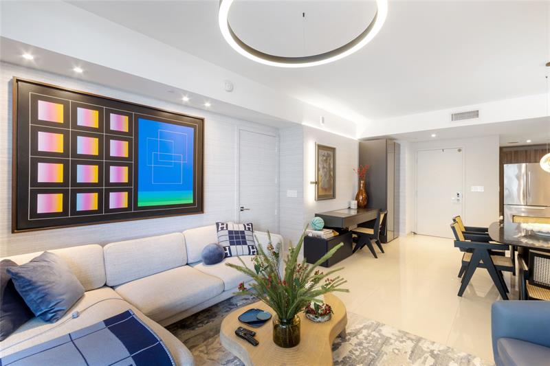 Image 7 of 19 For 488 18th St  2010