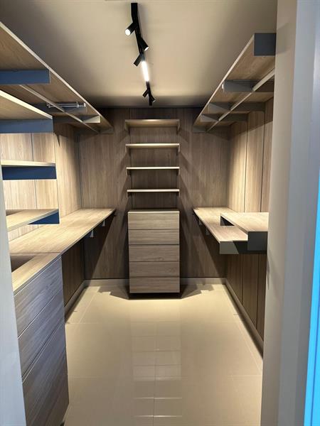 Image 9 of 19 For 488 18th St  2010