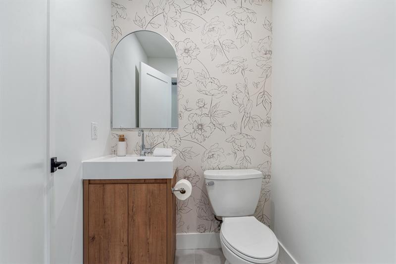 Image 12 of 43 For 4456 Hickory Drive