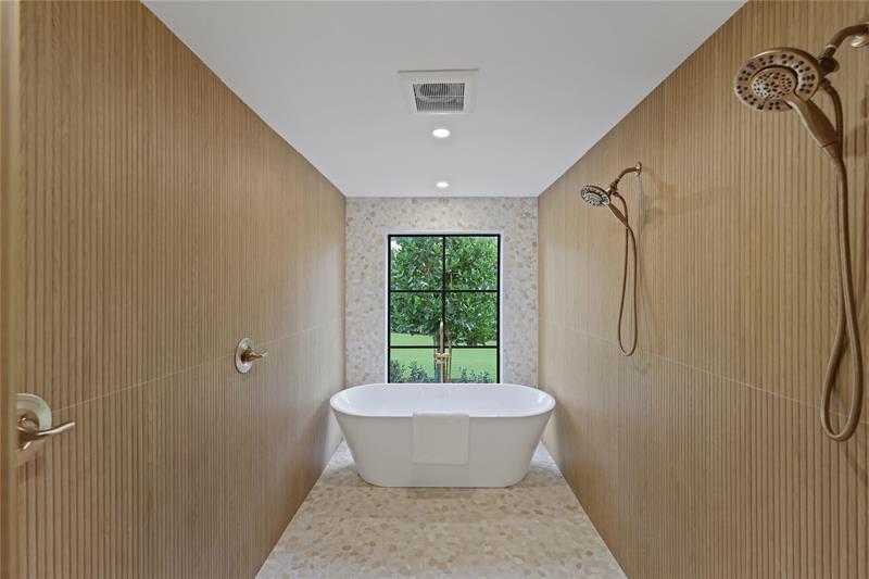 Image 16 of 43 For 4456 Hickory Drive