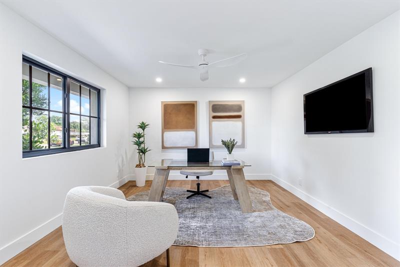 Image 17 of 43 For 4456 Hickory Drive