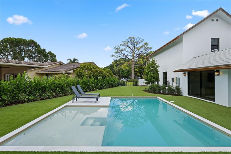 Image 34 of 43 For 4456 Hickory Drive