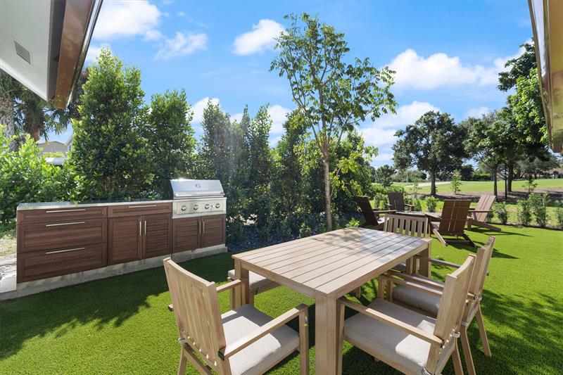 Image 38 of 43 For 4456 Hickory Drive