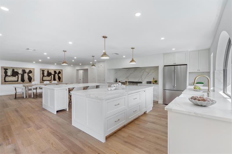 Image 6 of 43 For 4456 Hickory Drive