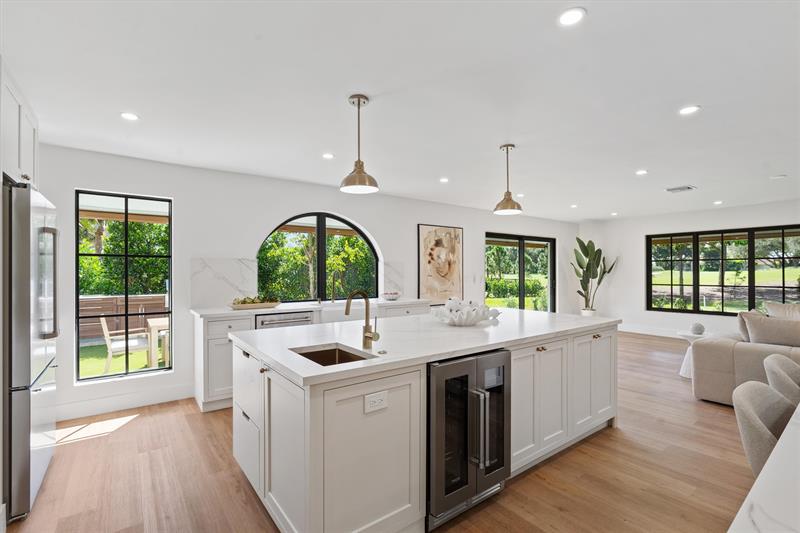 Image 9 of 43 For 4456 Hickory Drive