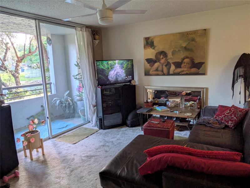 Image 15 of 23 For 701 Lyons Rd  13104