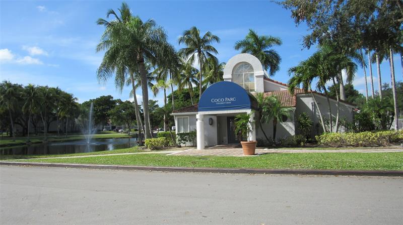 Image 5 of 23 For 701 Lyons Rd  13104