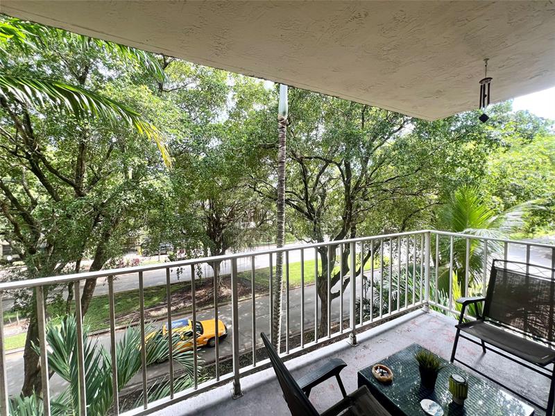 Image 27 of 44 For 1805 Sans Souci Blvd  403