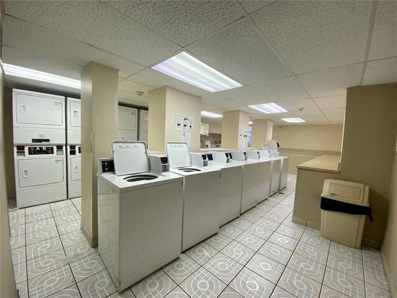 Image 30 of 44 For 1805 Sans Souci Blvd  403