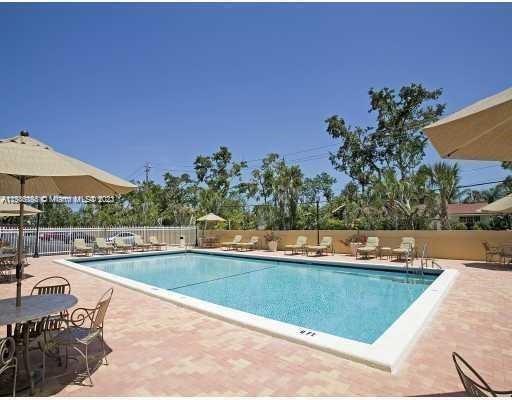 Image 32 of 44 For 1805 Sans Souci Blvd  403