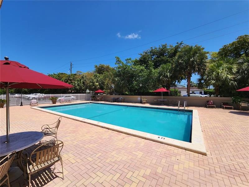 Image 40 of 44 For 1805 Sans Souci Blvd  403