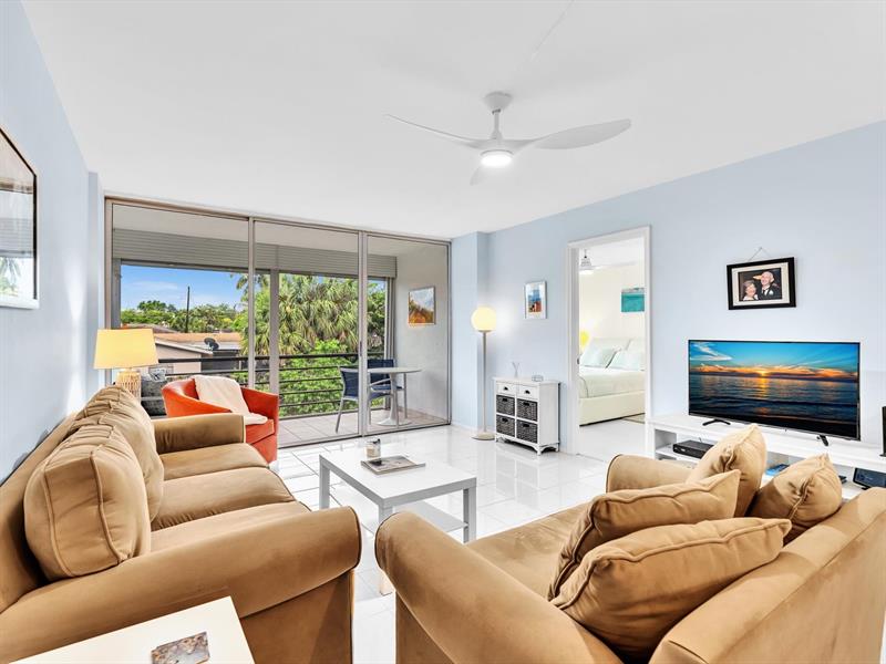 Details for 109 Royal Park Dr  2f, Oakland Park, FL 33309