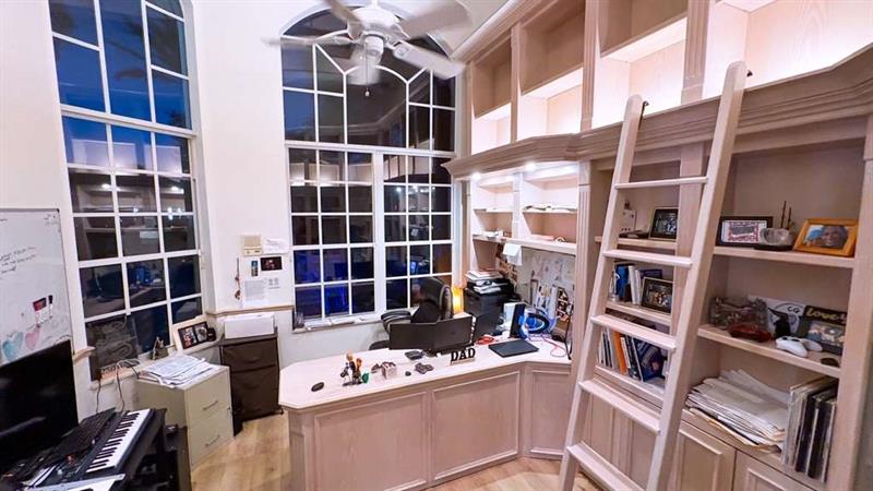 Image 17 of 41 For 1716 124th Way