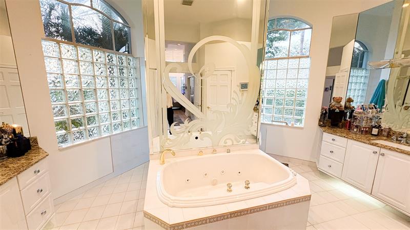 Image 23 of 41 For 1716 124th Way