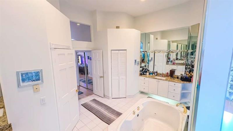 Image 24 of 41 For 1716 124th Way