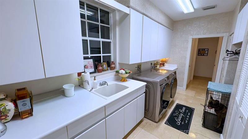 Image 37 of 41 For 1716 124th Way