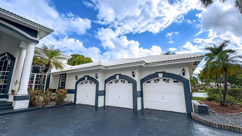 Image 5 of 41 For 1716 124th Way