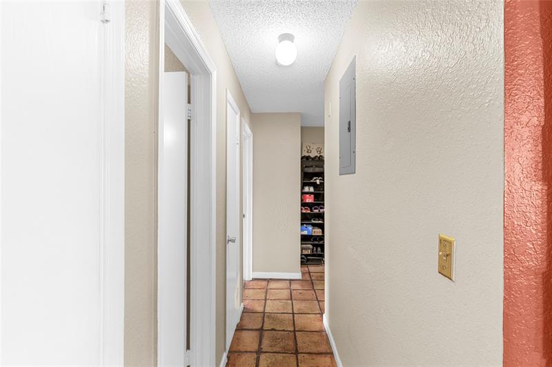 Image 18 of 35 For 7822 7th Ct  