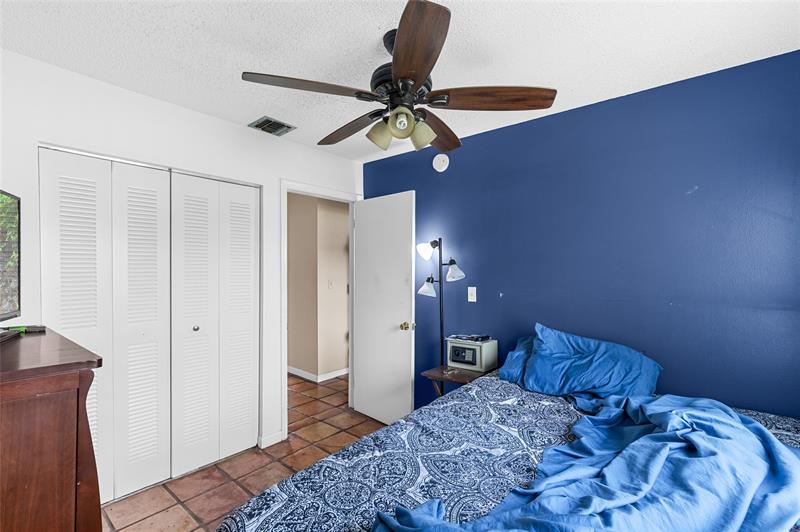 Image 22 of 35 For 7822 7th Ct  