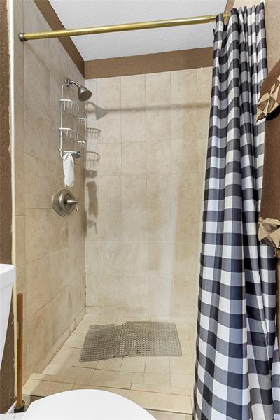 Image 25 of 35 For 7822 7th Ct  