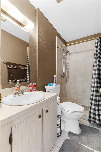 Image 26 of 35 For 7822 7th Ct  