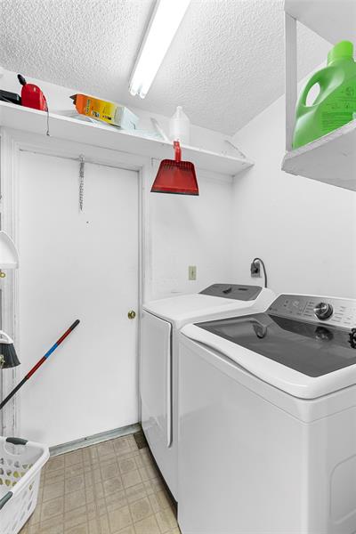 Image 28 of 35 For 7822 7th Ct  