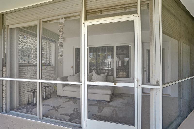 Image 12 of 19 For 4848 23 Avenue 9c