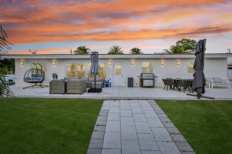 Image 26 of 39 For 600 5th Ct  