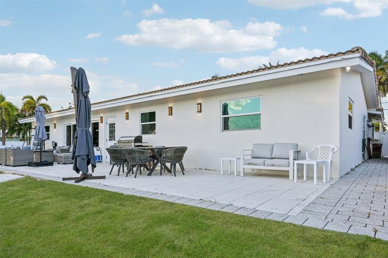 Image 31 of 39 For 600 5th Ct  