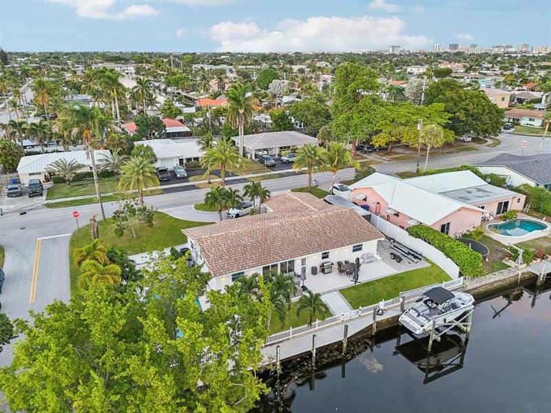 Image 37 of 39 For 600 5th Ct  