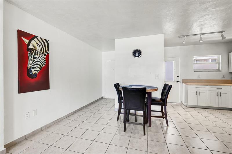 Image 7 of 30 For 1300 Lincoln Rd  D-804