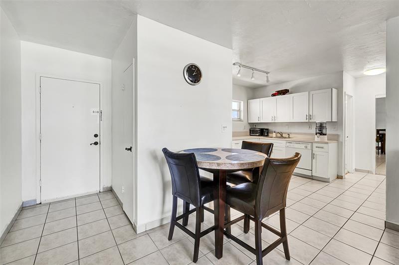 Image 8 of 30 For 1300 Lincoln Rd  D-804