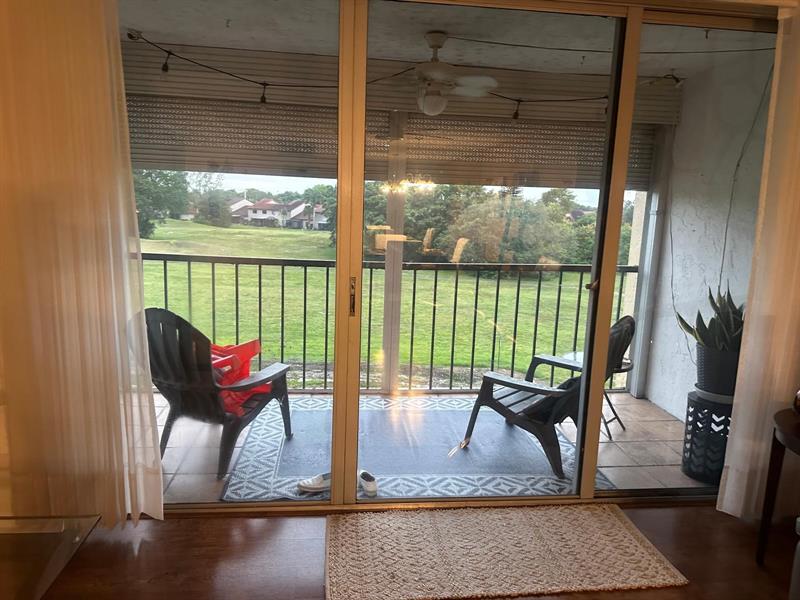 Image 10 of 10 For 3671 Environ Blvd  468