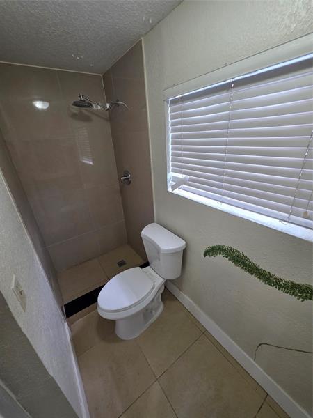 Image 14 of 27 For 341 Delaware Ave